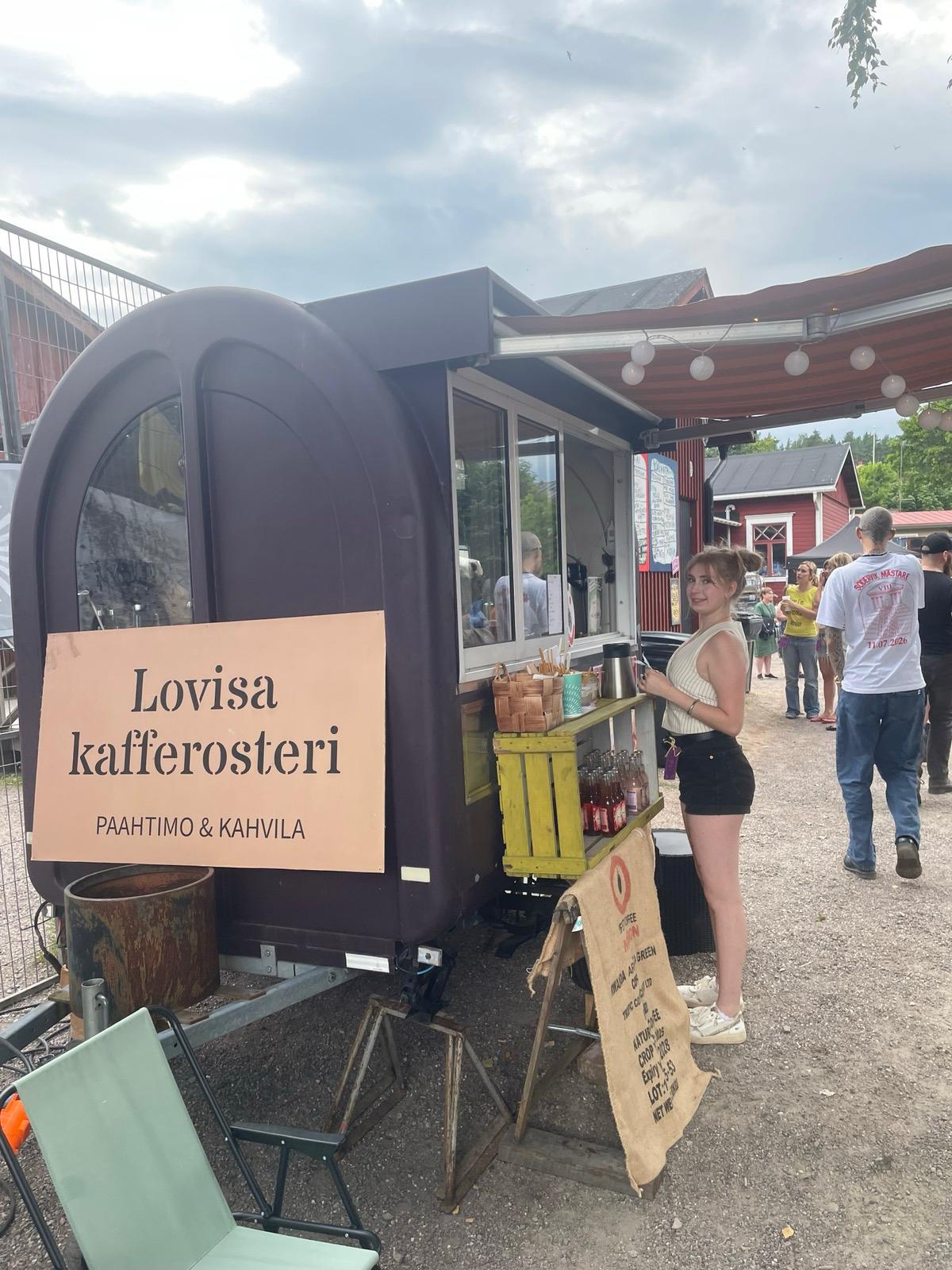 Kokeile kahvia, ota yhteyttä muuten vaan tai vaikka vuokraa vaunu